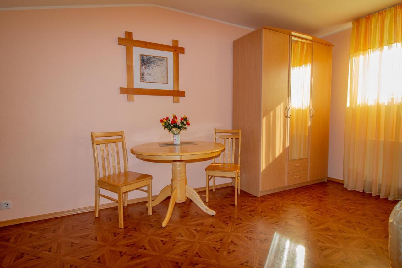 Fortuna Apartments Pärnu Esterno foto